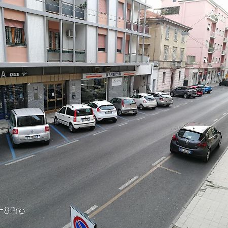 Casa Viorica 2 Hotell Ancona Exteriör bild