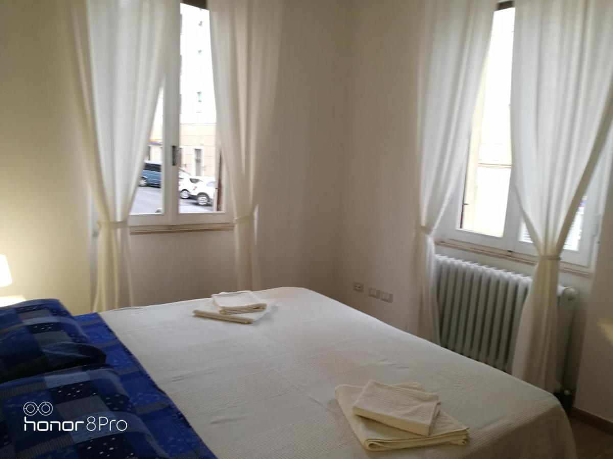 Casa Viorica 2 Hotell Ancona Exteriör bild