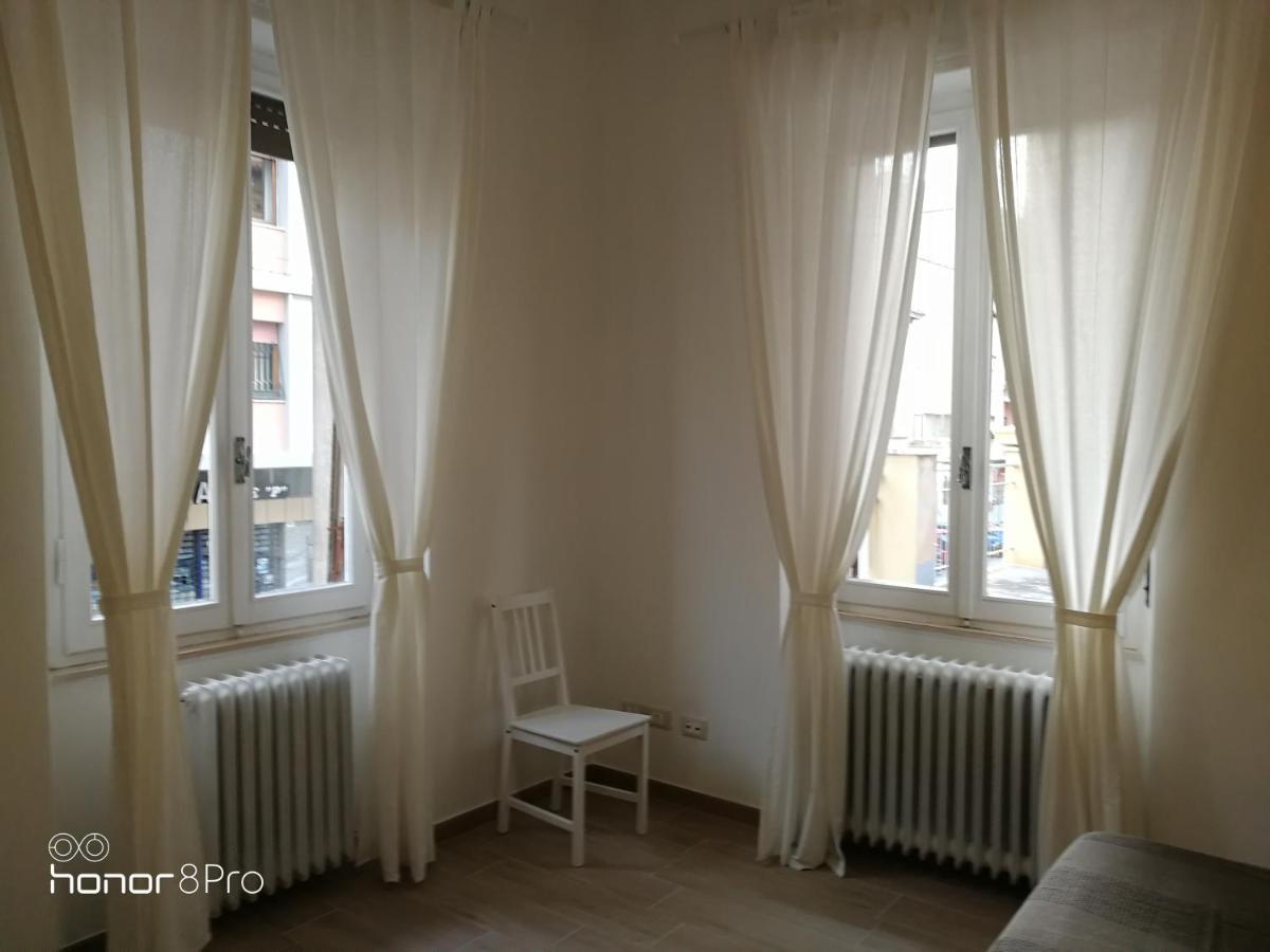 Casa Viorica 2 Hotell Ancona Exteriör bild